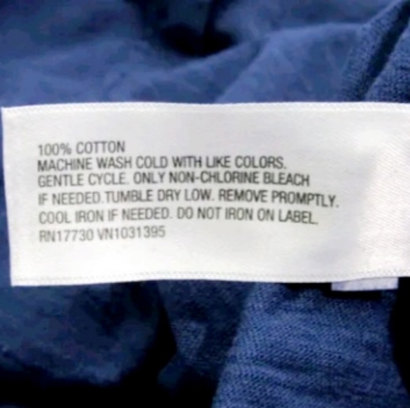 Universal Thread Women's Fitted V-Neck Short Sleeve Small - Picture 6 of 7